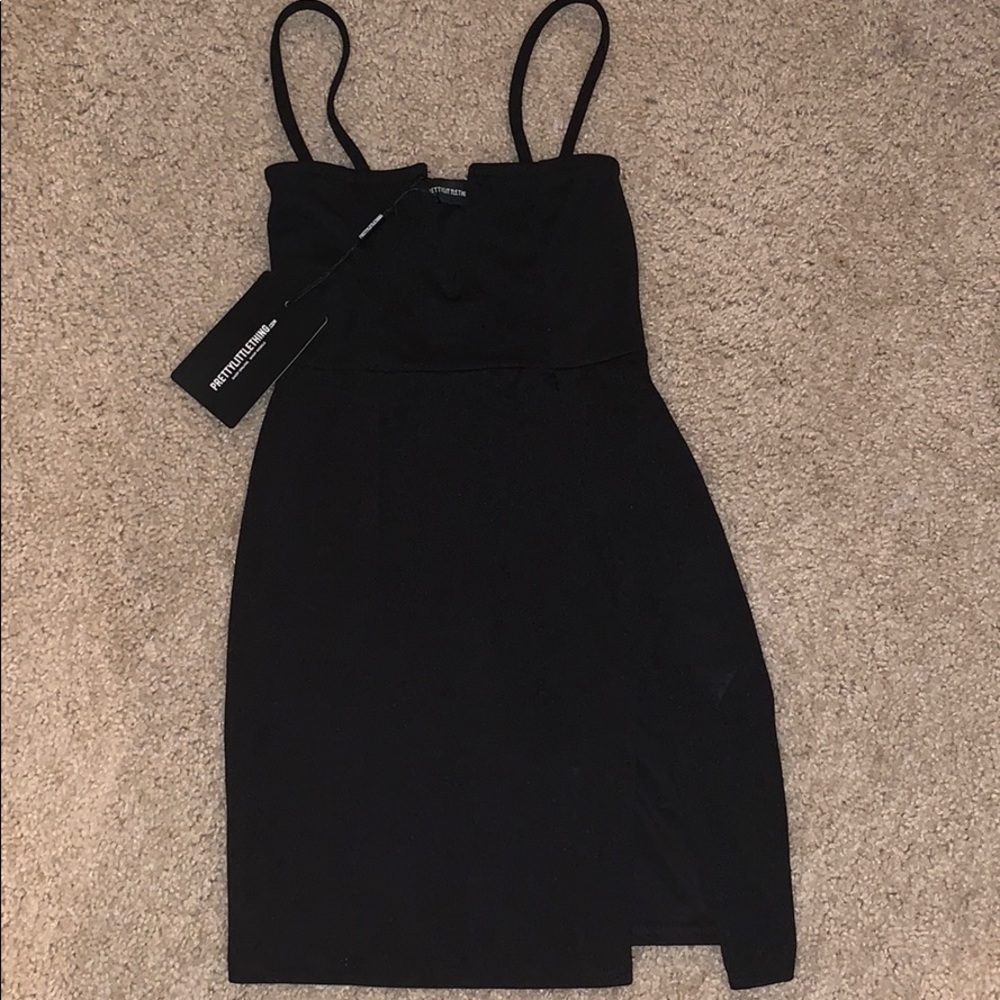 black thigh split paneled plunge dress